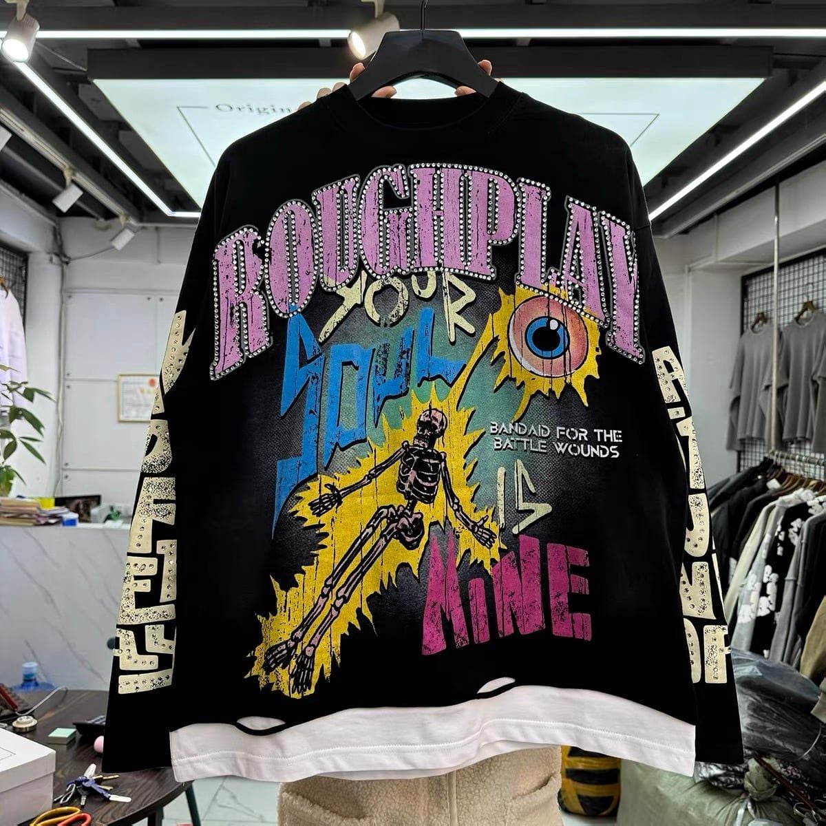 FK®️| ÁO LONG TEE DÀI TAY COTTON LÀM RÁCH IN KTS ĐÍNH ĐÁ UNISEX FG R817