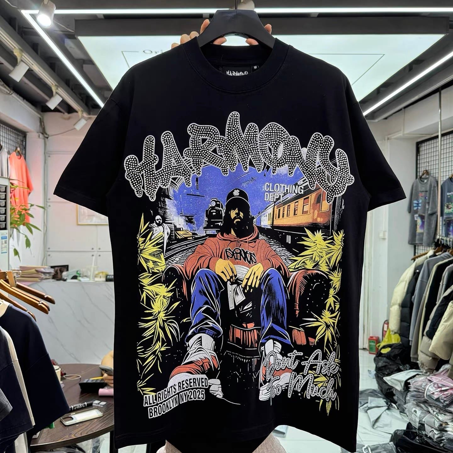 FK®️| ÁO THUN NGẮN TAY CỔ TRÒN COTTON IN HÌNH KTS ĐÍNH ĐÁ FK11