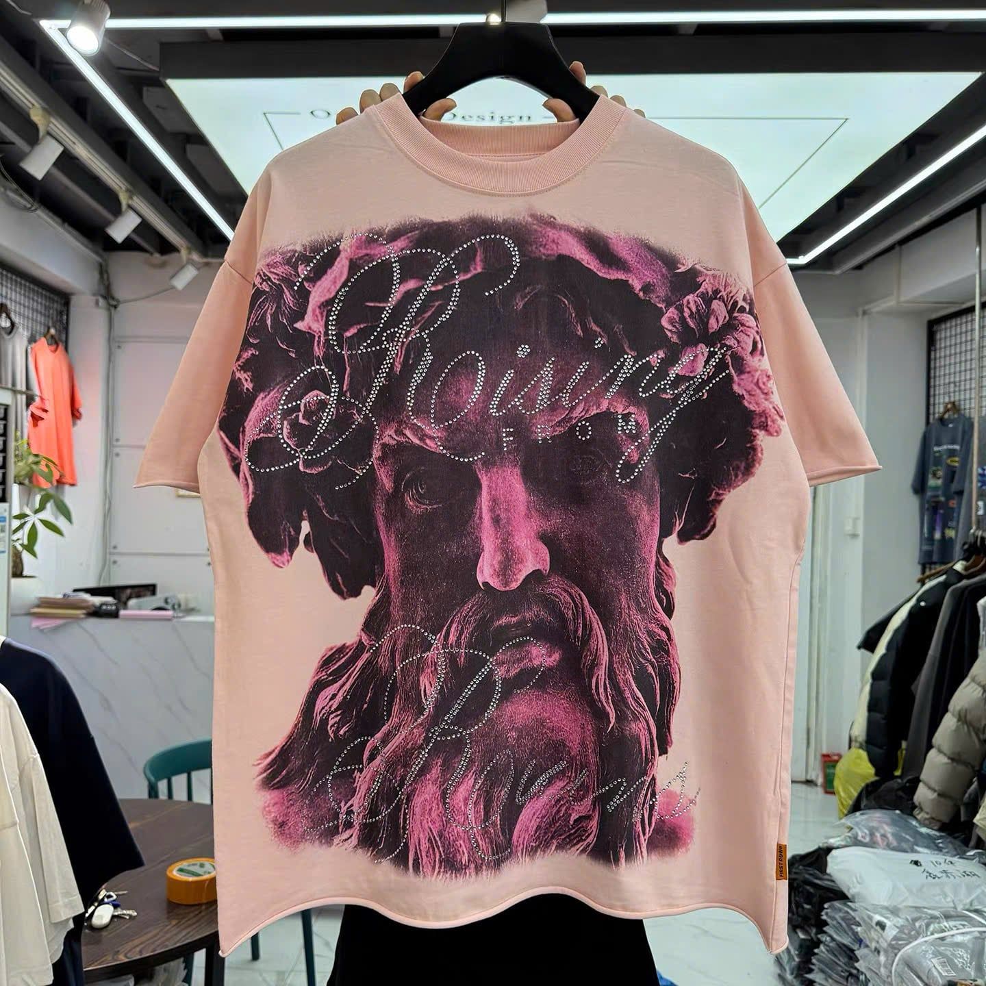 FK®️| ÁO THUN NGẮN TAY CỔ TRÒN COTTON IN HÌNH KTS ĐÍNH ĐÁ FK35