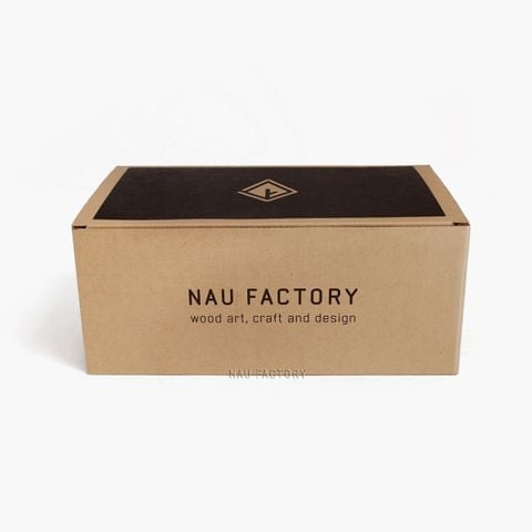 Đồng hồ gỗ để bàn hộp bút | Maple