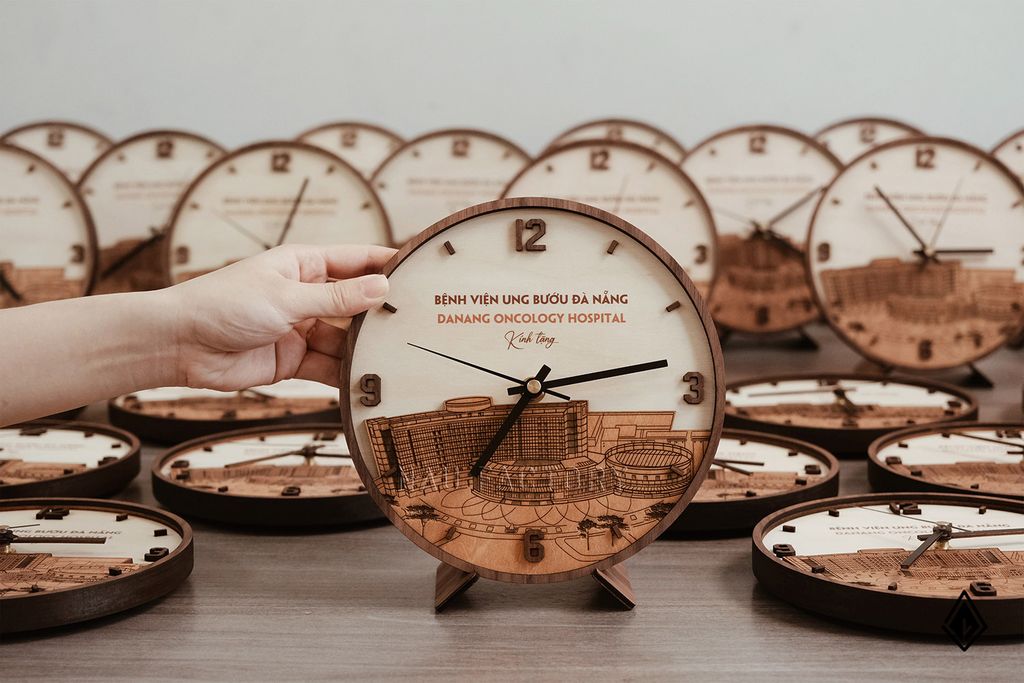 Đồng hồ cắt laser hình tòa nhà 3D | Giải pháp quà tặng doanh nghiệp ấn tượng