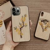 ốp lưng gỗ khắc laser Nau Factory