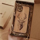 ốp lưng gỗ khắc laser Nau Factory