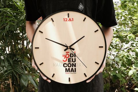 Đồng hồ gỗ để bàn | In UV theo yêu cầu