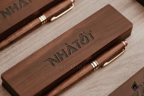 Set bút và hộp bút gỗ Walnut | Khắc laser theo yêu cầu