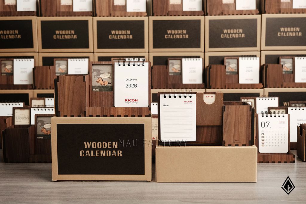 Lịch gỗ khung ảnh đa năng | In tranh gỗ và logo theo yêu cầu