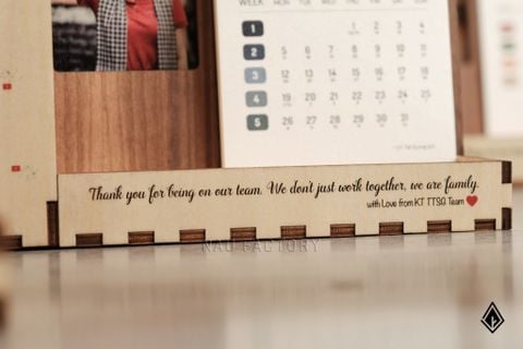 Lịch gỗ khung ảnh | Món quà cá nhân hoá lưu giữ khoảnh khắc