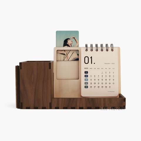 Lịch gỗ khung ảnh 2026 | Walnut kết hợp Beech