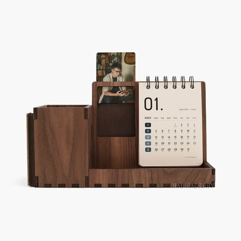 Lịch gỗ khung ảnh 2026 | Walnut