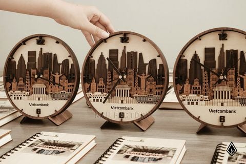 Đồng hồ gỗ Skyline Việt Nam | In logo doanh nghiệp theo yêu cầu