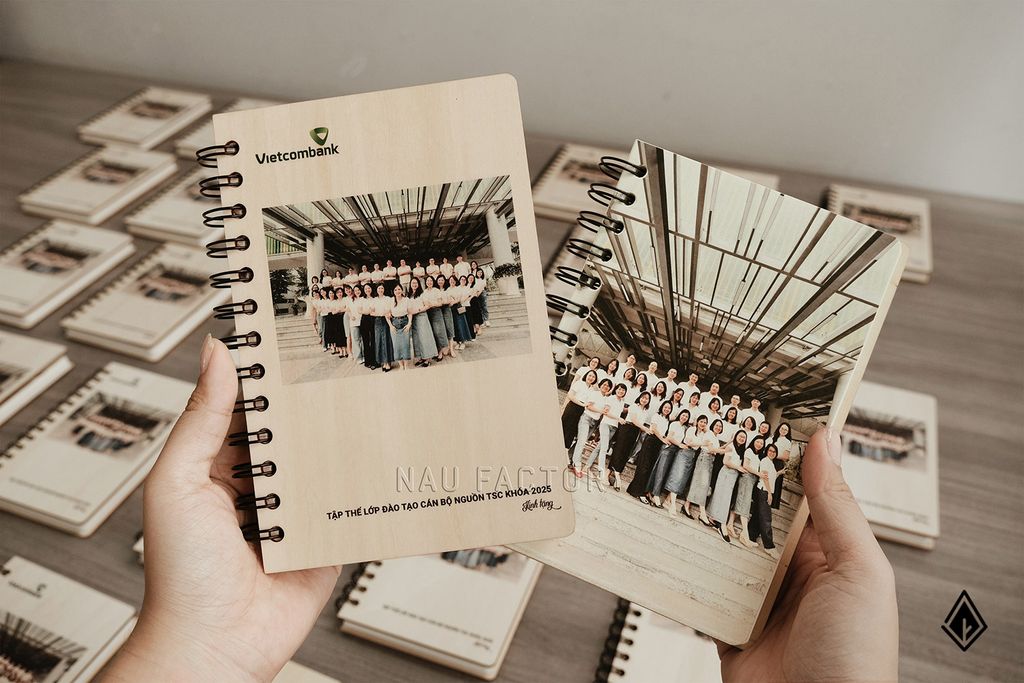 Sổ tay gỗ in theo yêu cầu | Tùy chỉnh hình ảnh, tên và logo riêng