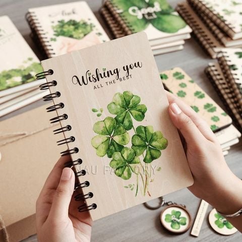 Cỏ 4 lá may mắn