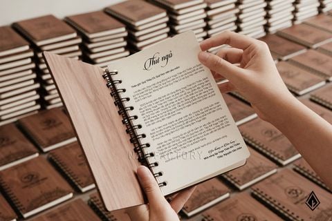 Sổ tay gỗ Walnut | In theo yêu cầu