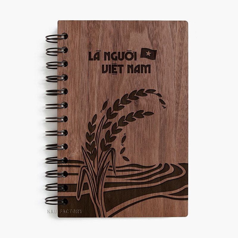 Là người Việt Nam