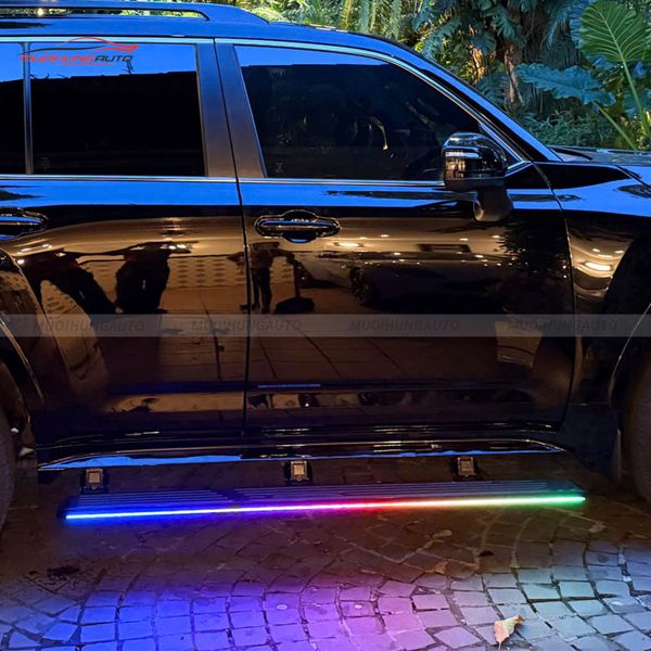 Bệ Bước Điện Có Đèn Toyota Land Cruiser LC300