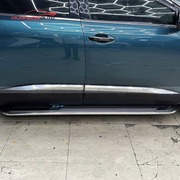 Bệ Bước Chân Peugeot 5008