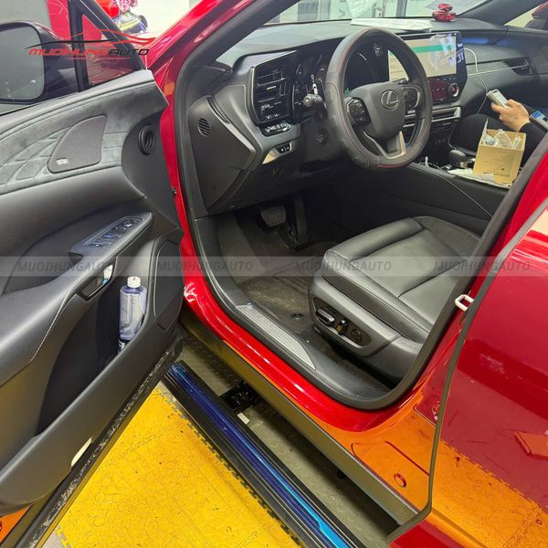 Bệ Bước Điện Lexus RX350 2025