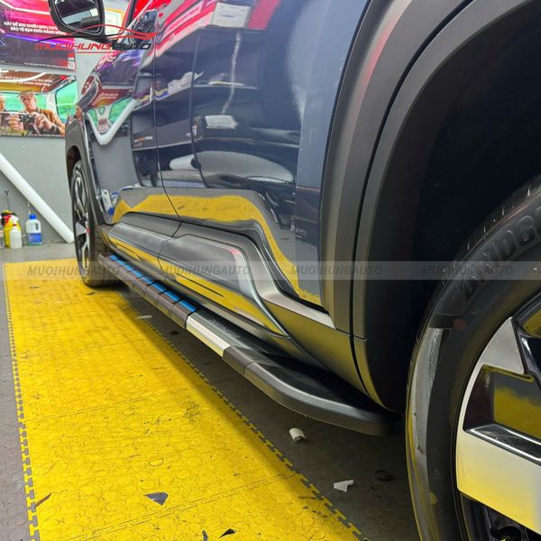 Bệ Bước Chân Mitsubishi Destinator 2025