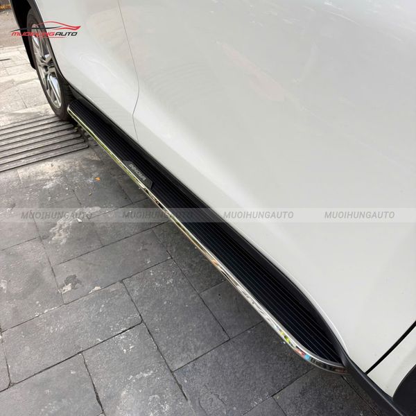 Bệ Bước Chân Toyota Innova 2026