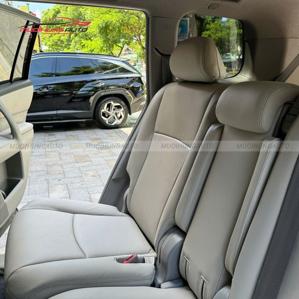 Bọc Ghế Da Ô Tô Toyota Highlander 2011