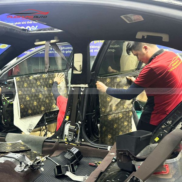 Cách Âm Cửa Xe Lexus ES250