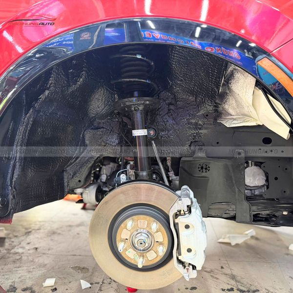 Cách Âm Hốc Bánh Honda CRV 2026