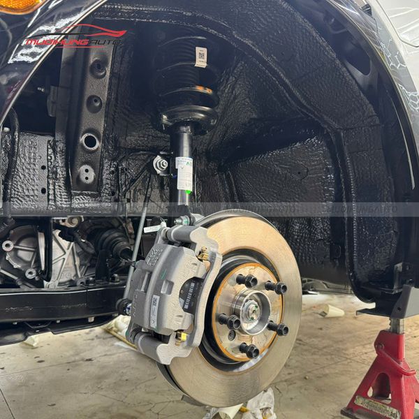 Cách Âm Hốc Bánh Vinfast VF7 2025