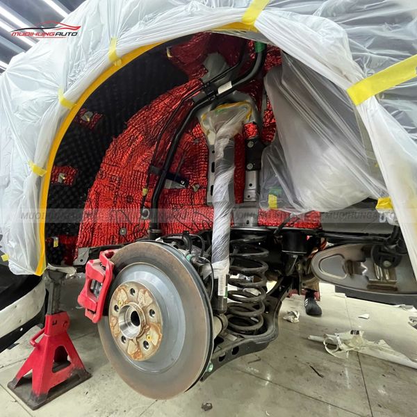 Cách Âm Hốc Bánh Jaecoo J7 2026
