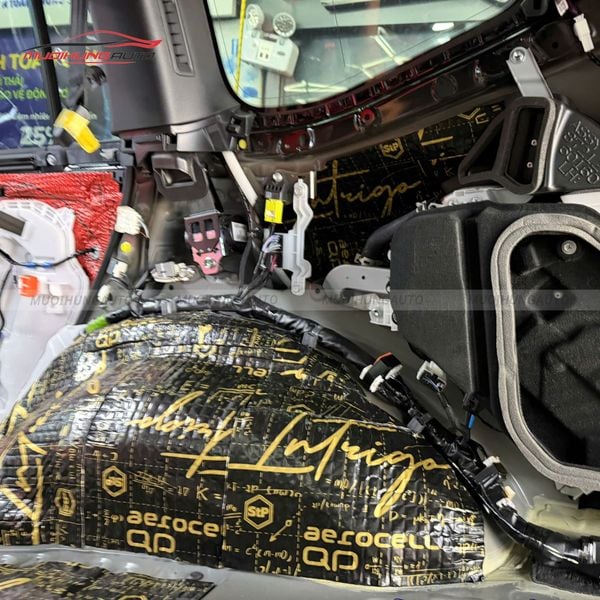 Cách Âm Cốp Xe Toyota Land Cruiser LC300 2024