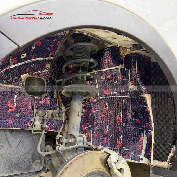 Cách Âm Hốc Bánh Hyundai SantaFe 2015