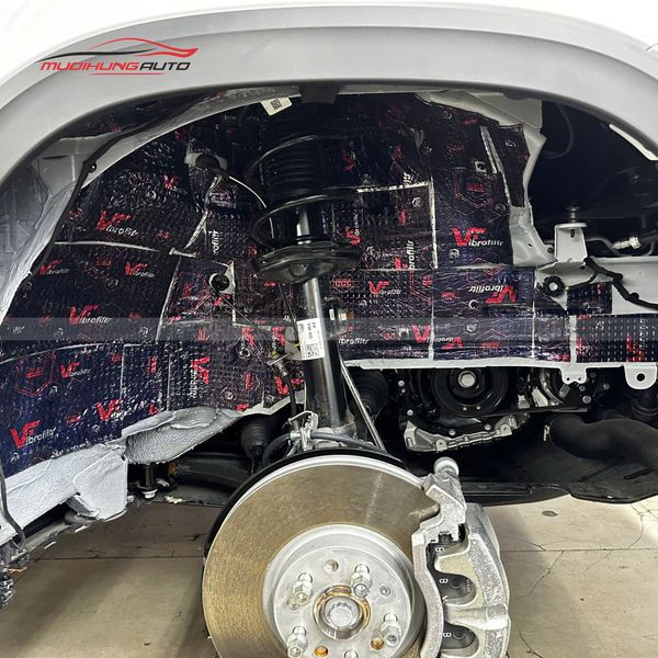 Cách Âm Hốc Bánh Volkswagen Teramont 2025