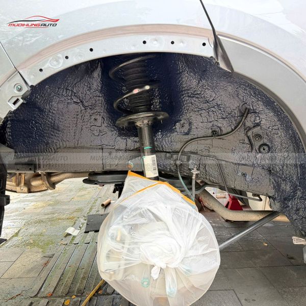 Cách Âm Hốc Bánh BYD Sealion 6 2026