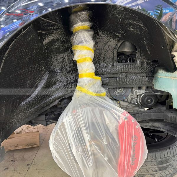 Cách Âm Hốc Bánh Kia Carnival 2022