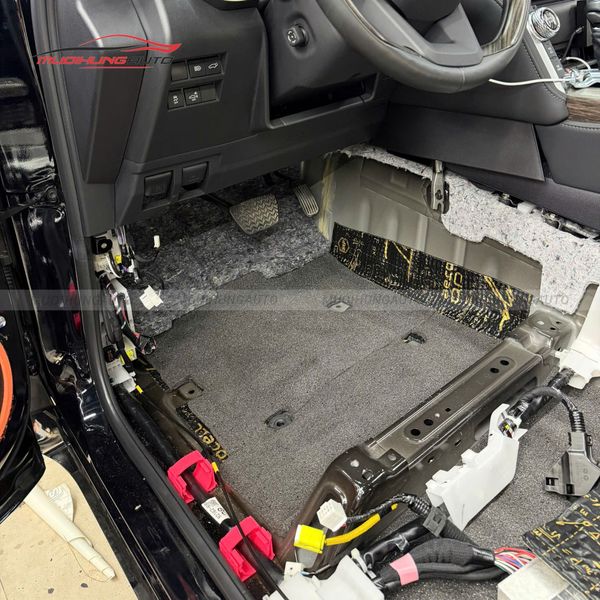Cách Âm Sàn Xe Toyota Land Cruiser LC300 2024