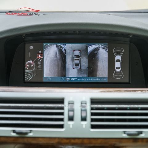 Camera 360 độ ô tô BMW 745i