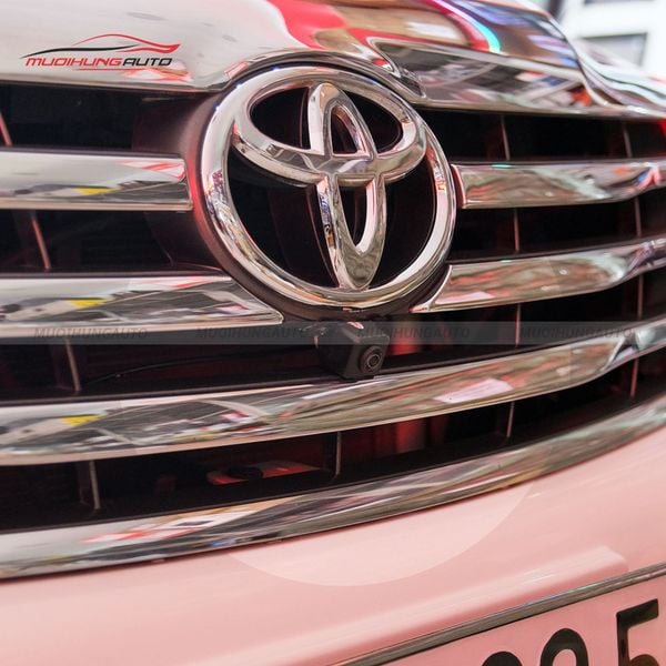 Camera 360 Độ Ô Tô Toyota Fortuner 2015