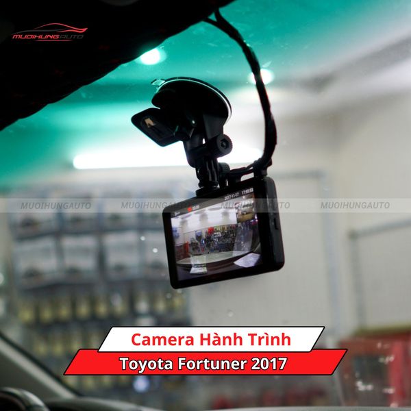Camera Hành Trình Cho Xe Toyota Fortuner 2017