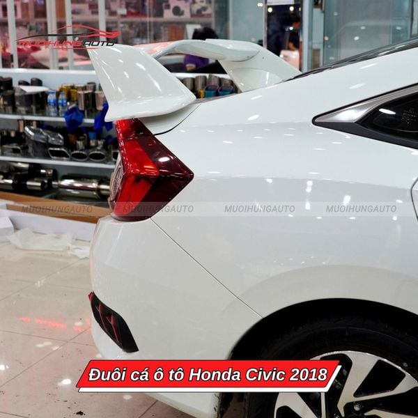 Đuôi Cá Ô Tô Honda Civic 2018