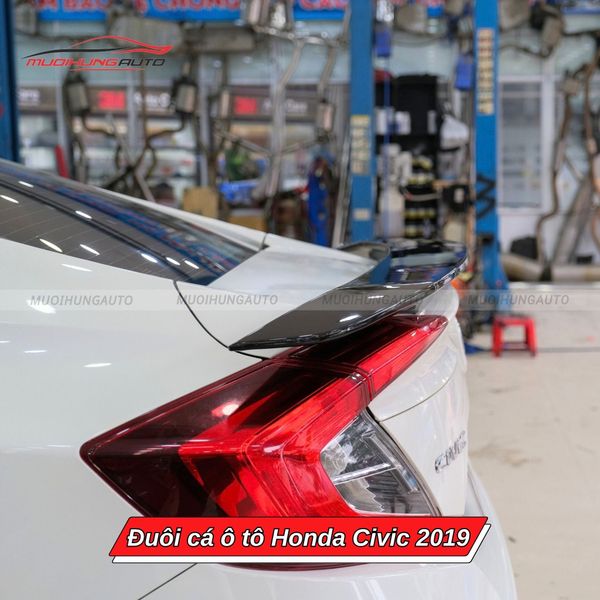Đuôi Cá Ô Tô Honda Civic 2019
