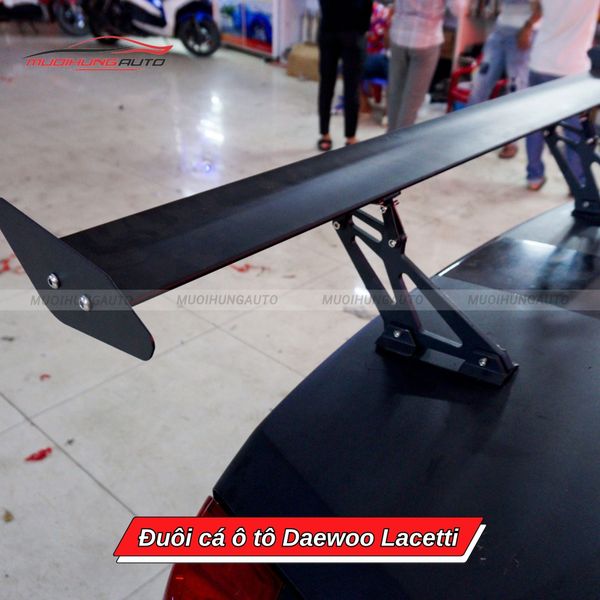 Đuôi Cá Ô Tô Daewoo Lacetti