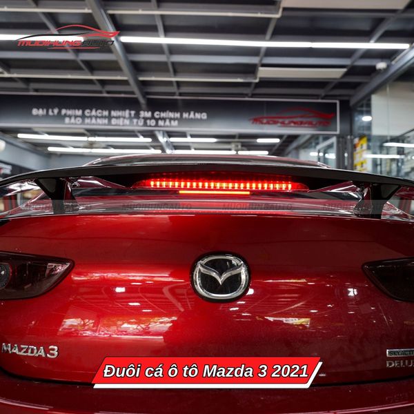 Đuôi Cá Ô Tô Mazda 3 2021