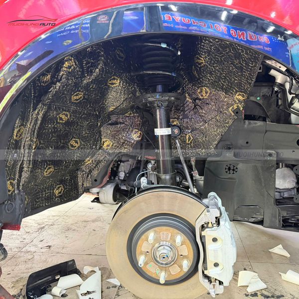 Cách Âm Hốc Bánh Honda CRV 2026