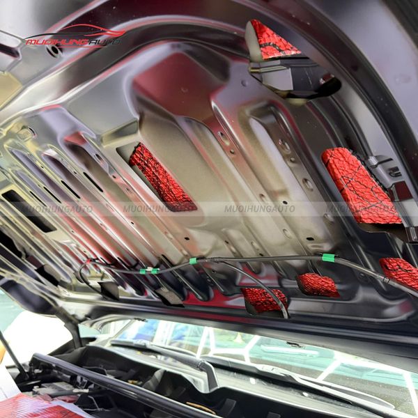 Cách Âm Nắp Capo Toyota Land Cruiser LC300 2024