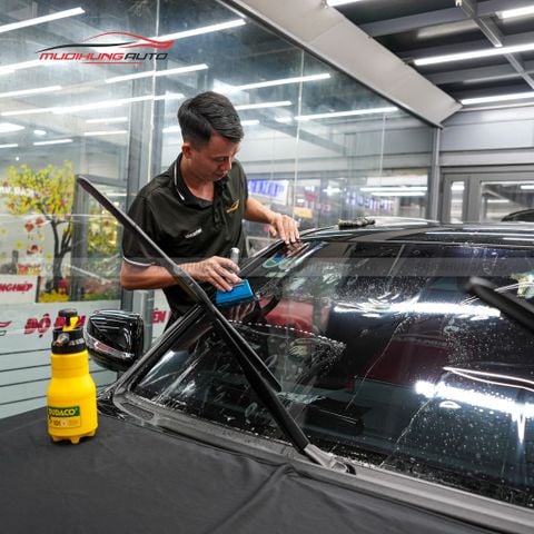 Dán phim cách nhiệt Global ô tô Lexus LX570 2022