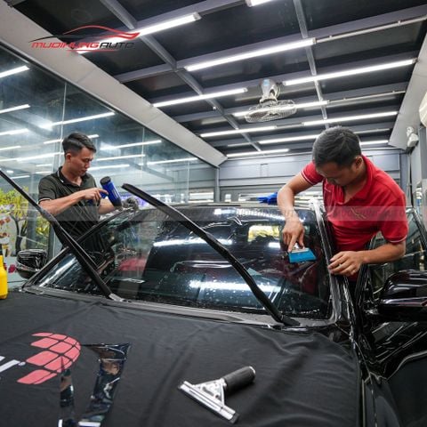 Dán phim cách nhiệt Global ô tô Lexus LX570 2022