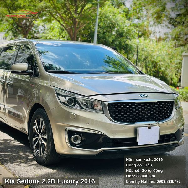 Kia Sedona 2.2D Luxury - 2016