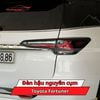 Đèn Hậu Nguyên Cụm Toyota Fortuner