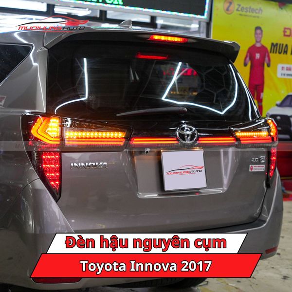 Đèn Hậu Nguyên Cụm Toyota Innova 2017