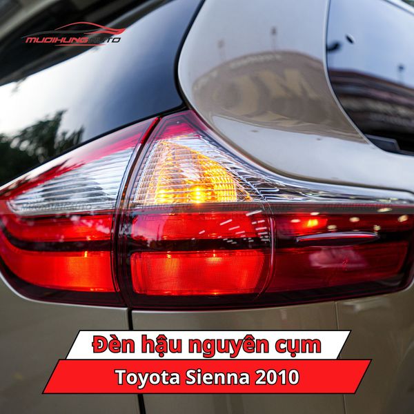 Đèn Hậu Nguyên Cụm Toyota Sienna 2010