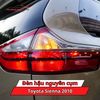 Đèn Hậu Nguyên Cụm Toyota Sienna 2010